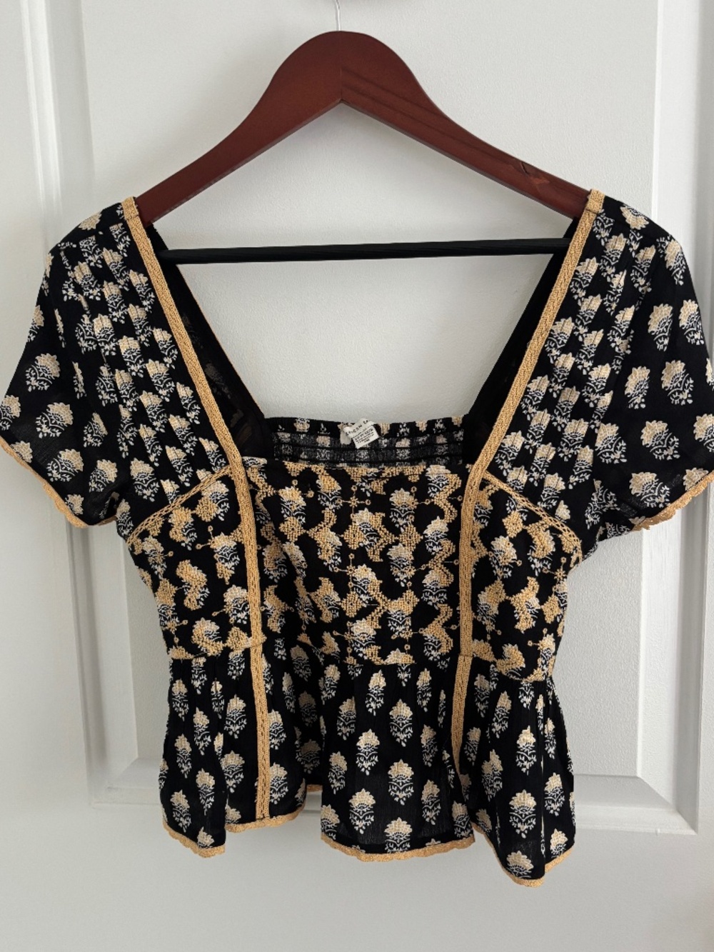 AMERICAN EAGLE BLOUSE
